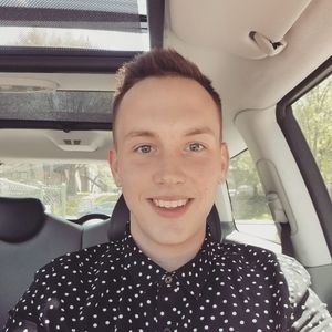 Meet your Posher, Zachary